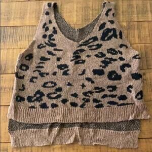 Leopard Crop Top